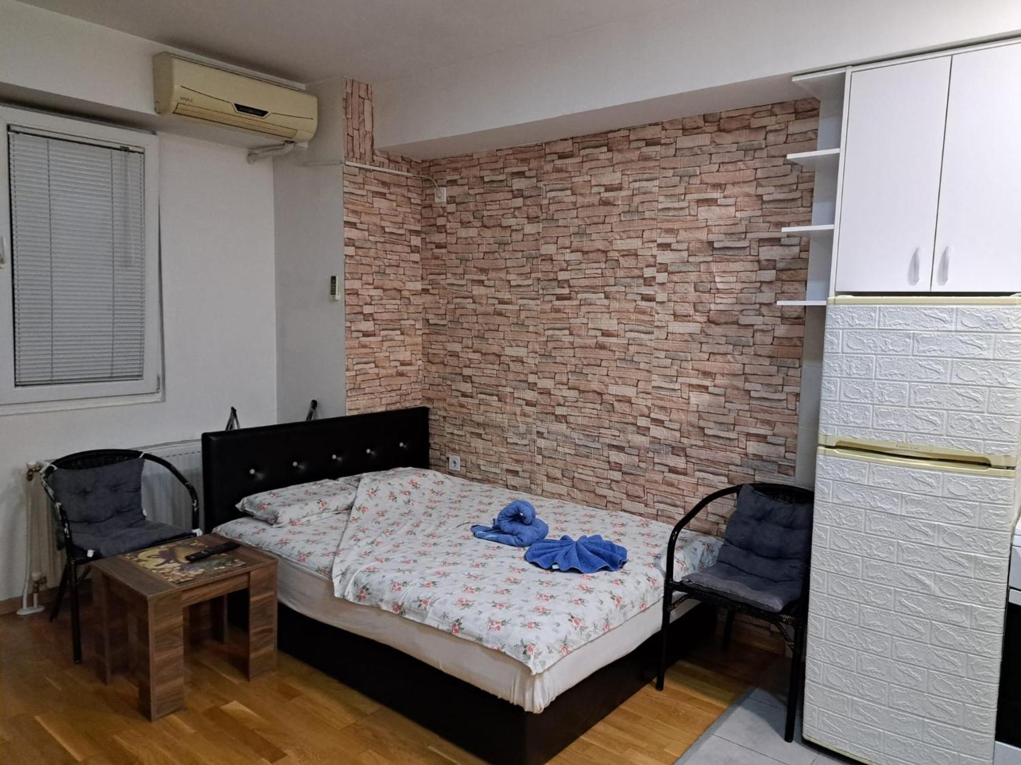 Wonderful Studio Apartment In Skopje Center Exterior foto
